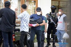 Dua Rumah Pribadi Mentan Syahrul Yasin Limpo di Makassar Digeledah KPK