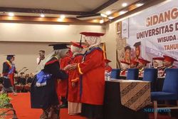 Wisuda ke-28 Universitas Duta Bangsa Solo Luluskan 551 Mahasiswa
