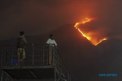 Kebakaran di Gunung Merbabu Padam Pascadiguyur Hujan Deras, BTNGMb Cek Lokasi