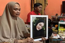 Air Mata dan Doa, Cerita Ibu yang Kehilangan Putrinya dalam Tragedi Kanjuruhan
