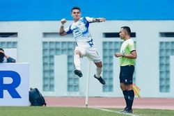 Hasil Persikabo vs PSIS 2-3: Laskar Padjajaran di Bawah Aji Santoso Melempem