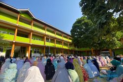 Giliran Siswa SD Muhammadiyah PK Boyolali Gelar Salat Minta Hujan