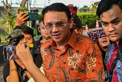 PDIP: Djarot hingga Ahok Masuk Bursa Pilgub Jakarta