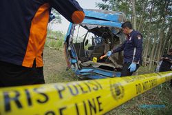 Kecelakaan Maut KA Probowangi Tabrak Minibus di Lumajang, 11 Orang Meninggal