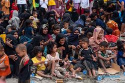Masyarakat Tolak Kedatangan Ratusan Imigran Rohingya di Aceh