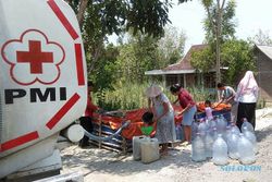 Hujan Belum Merata, BPBD Sragen Terus Kirim Air Bersih ke Wilayah Kekeringan