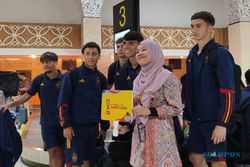 Kloter Pertama Peserta Piala Dunia U-17 Telah Mendarat di Bandara Adi Soemarmo