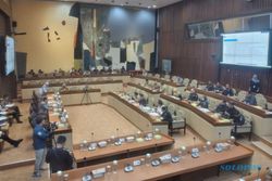 Komisi II DPR Murka KPU Tak Hadir dalam Rapat Dengar Pendapat PKPU