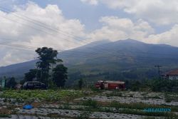 Belum Aman, Jalur Pendakian Merbabu via Thekelan Getasan Semarang Masih Ditutup