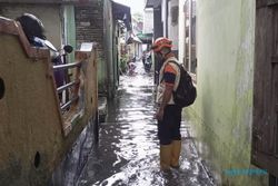 Hujan Deras, Banjir Landa Sejumlah Wilayah di Kota Malang
