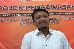 Emak-emak Bentangkan Spanduk Gibran di TK, Bawaslu Ngawi: Itu Bukan Pelanggaran