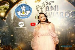 Aruma Raih Penghargaan Pendatang Baru Terbaik Terbaik AMI Awards 2023