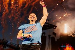 Konser Coldplay di Jakarta, Chris Martin Lontarkan Pantun dan Sapa Penonton