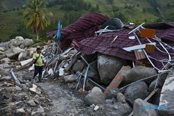 Banjir dan Longsor di Sumut, Operasi Pencarian 10 Korban Diperpanjang Tiga Hari