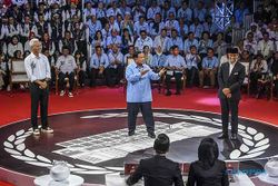 Hadir di Debat Capres 2024, Mayor Teddy Ternyata Ajudan Prabowo