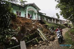 Gempa Tektonik Gunung Salak Meningkat, PVMBG Temukan Potensi Gas Berbahaya