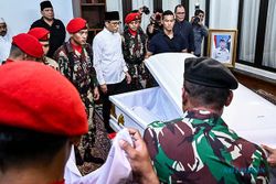 Jenazah Mantan Kepala BNPB Doni Monardo Diberangkatkan ke TMP Kalibata