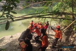 Tim SAR Gabungan Berhasil Temukan & Evakuasi Lansia Hanyut di Juwangi Boyolali