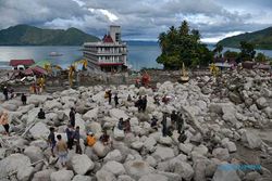 Banjir dan Tanah Longsor Terjang Desa di Humbahas Sumut, 2 Meninggal 10 Hilang