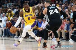 Juara Turnamen Tengah Musim, Lakers Kalah dari Dallas Mavericks di Reguler