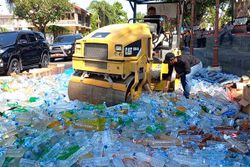 Polres Klaten Musnahkan 6.463 botol Miras Ilegal Jelang Natal dan Tahun Baru