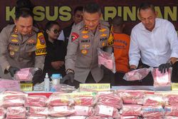 Polda Jatim Tangkap Pasutri Pengedar Narkoba di Surabaya, Sita 144 Kg Sabu