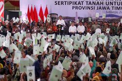 Presiden Jokowi Sebut Pembagian Sertifikat Tanah Solusi Sengketa Lahan