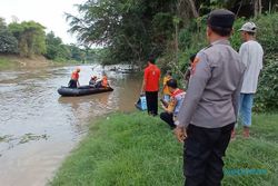 Terkendala Air Keruh, Warga Sragen yang Hanyut di Bengawan Solo Belum Ditemukan