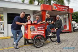 Telkomsel Luncurkan Mobile Selling Simcard dengan Kendaraan Listrik di Jogja