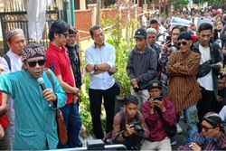 Dianggap Injak Martabat Yogyakarta, Massa Desak PSI Segera Pecat Ade Armando