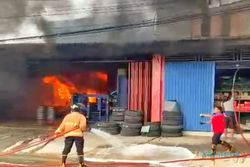 Bengkel & Toko Onderdil Mobil di Magetan Terbakar, Kerugian Capai Rp500 Juta