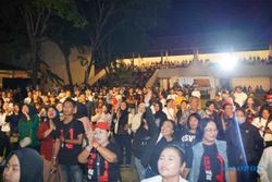 Ribuan Anak Muda Padati Panggung Musik Solo Riang Gembira di Lokananta