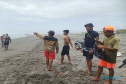 3 Pelajar MTs Muhammadiyah Surakarta Terseret Ombak di Pantai Parangtritis