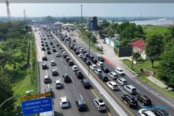 Skema Contraflow di Tol Jakarta-Cikampek Resmi Dihentikan pada Minggu Pagi