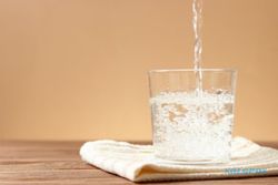 Air Beras Disebut Baik untuk Kesehatan Rambut, Ini Faktanya