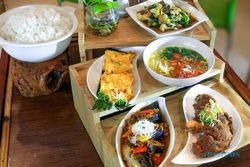 Favehotel Solo Sajikan Menu Indonesian Rijsttafel, Nikmatnya Kuliner Nusantara