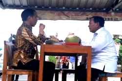Usai Resmikan Graha Akmil di Magelang, Jokowi Makan Bakso bareng Prabowo