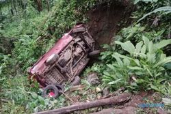 3 Anak Kecelakaan Masuk Jurang di Brenggolo Wonogiri, Mobil Belum Dievakuasi