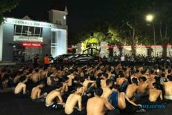 Konvoi Kendaraan di Surabaya, 139 Pesilat Ditangkap Polisi