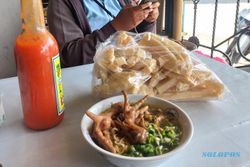 Seporsi Hanya Rp5.000, Mi Ayam Dekat Stasiun Klaten Ini Murah & Rasanya Maknyus