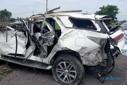 Mobil Ketua LD PBNU Gus Aab Alami Kecelakaan di Tol Ngawi, Satu Orang Meninggal