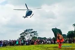 Viral Penari Reog Terhempas karena Helikopter TNI Terbang Rendah di Magetan