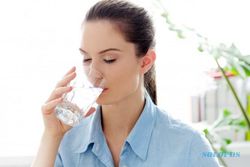 Kebiasaan Baik! Ini Manfaat Minum Air Putih setelah Bangun Tidur di Pagi Hari