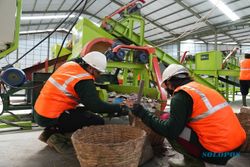 Jos, TPST Tamanmartani Sleman Kirim 30 Ton Keripik Sampah ke Pabrik Cilacap