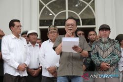 Sivitas Akademika Unair Desak Presiden Jokowi Tak Menyalahgunakan Kekuasaan