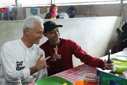 Kampanye di Balikpapan, Ganjar Ajak Pendukung Prabowo Makan Bersama
