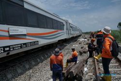 Jalur KA Tergenang Banjir di Grobogan Bisa Dilintasi Kereta Kecepatan Terbatas