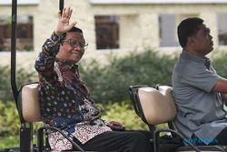 Mahfud Md: Bansos Bisa Jadi Celah Pemakzulan Jokowi Lewat Hak Angket