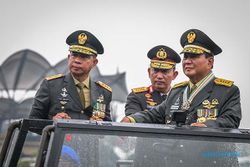 Rekam Jejak Prabowo Diberhentikan dari TNI hingga Jadi Jenderal Kehormatan