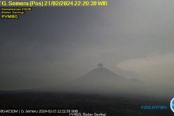 Gunung Semeru Erupsi Lagi Rabu Malam, Semburkan Abu Vulkanik Setinggi 600 Meter